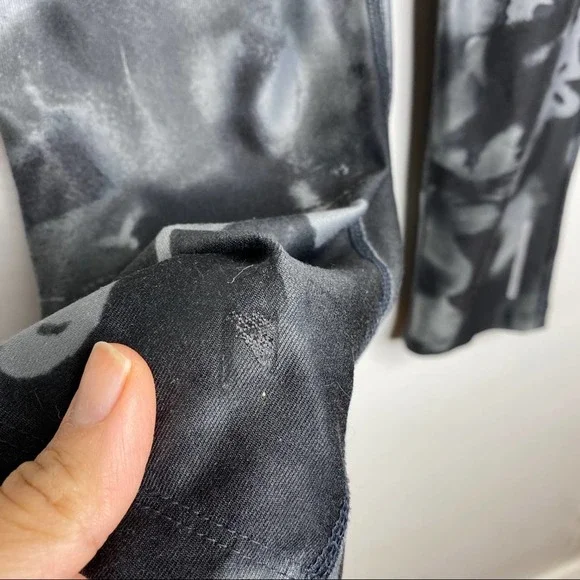 Nike Running Black and Grey Capri Leggings - Picture 4 of 8